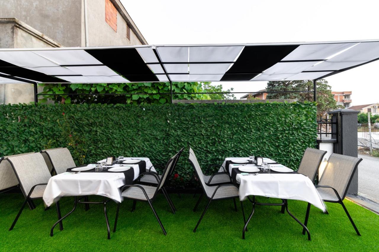 Apart-Hotel Prestige Ulcinj Exterior foto